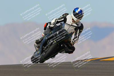 media/Oct-08-2022-SoCal Trackdays (Sat) [[1fc3beec89]]/Turn 9 (1pm)/